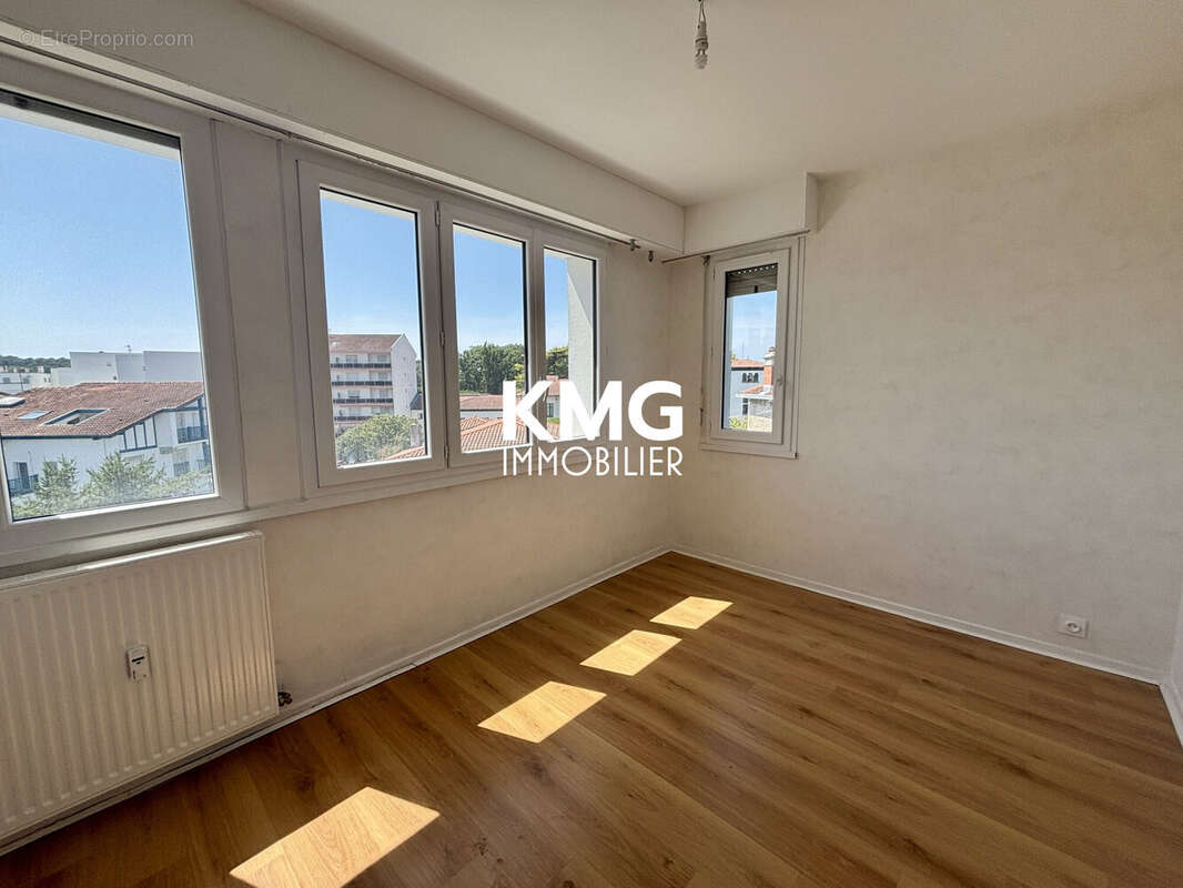 Appartement 64 m² à Anglet  - photo 5