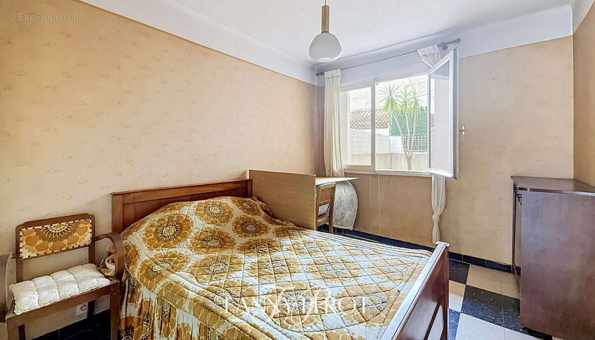 Appartement T4 de 91m² à Perpignan - photo 13