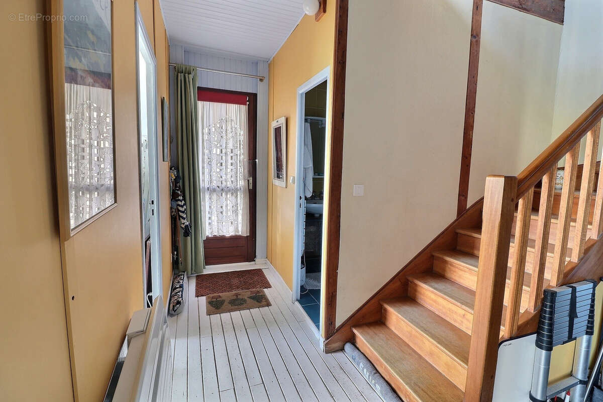 Maison à LE RELECQ-KERHUON