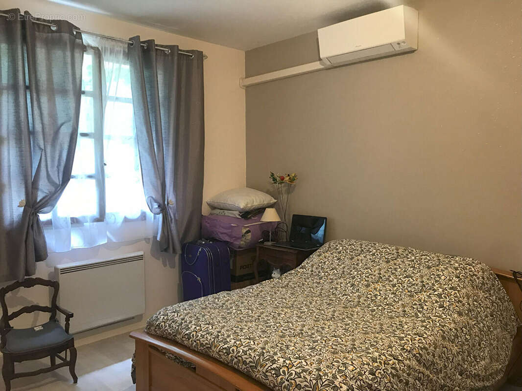 Maison à SAINT-REMY-SUR-AVRE