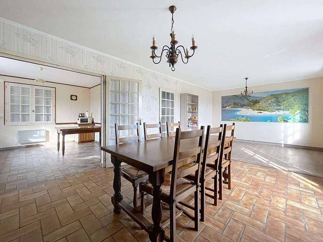 Maison à SAINT-PIERRE-DE-PLESGUEN