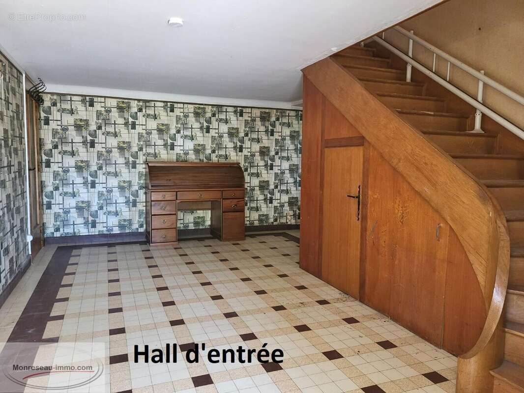 Propriété Familiale - qui ne demande qu'à revivre ! - photo 2