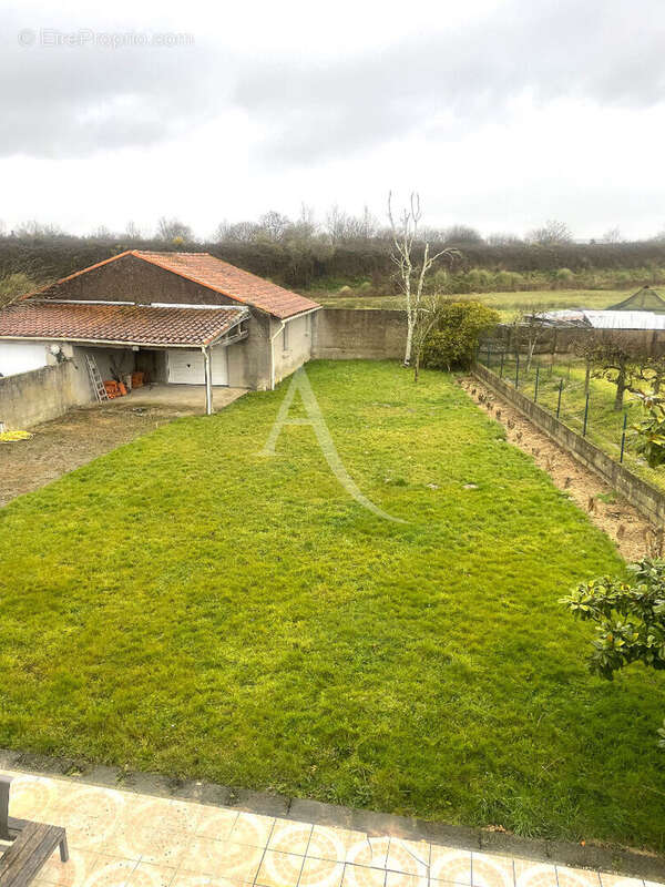 Maison à LA MARNE