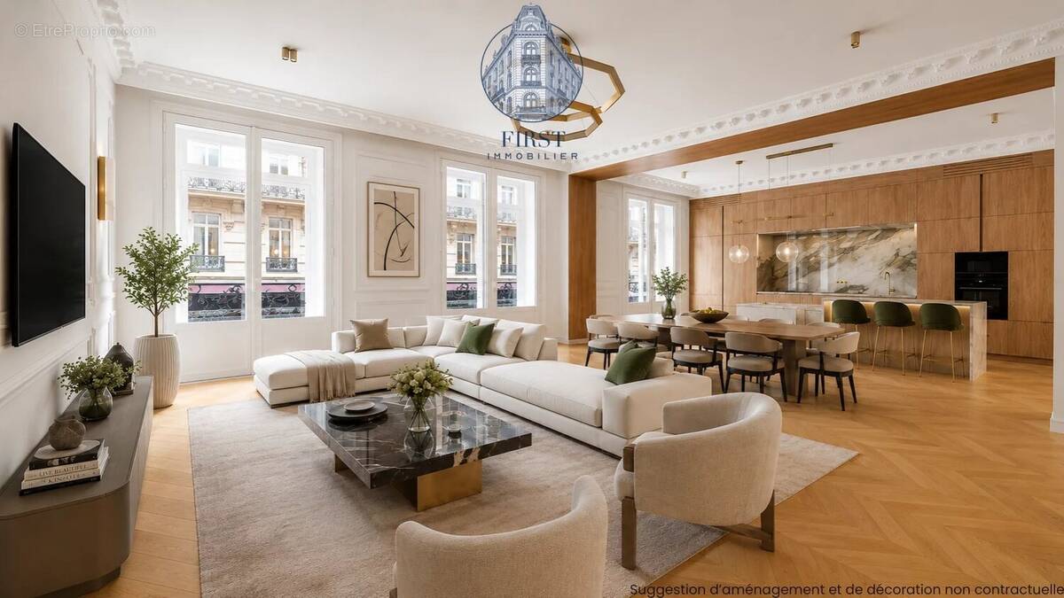 Appartement à PARIS-8E