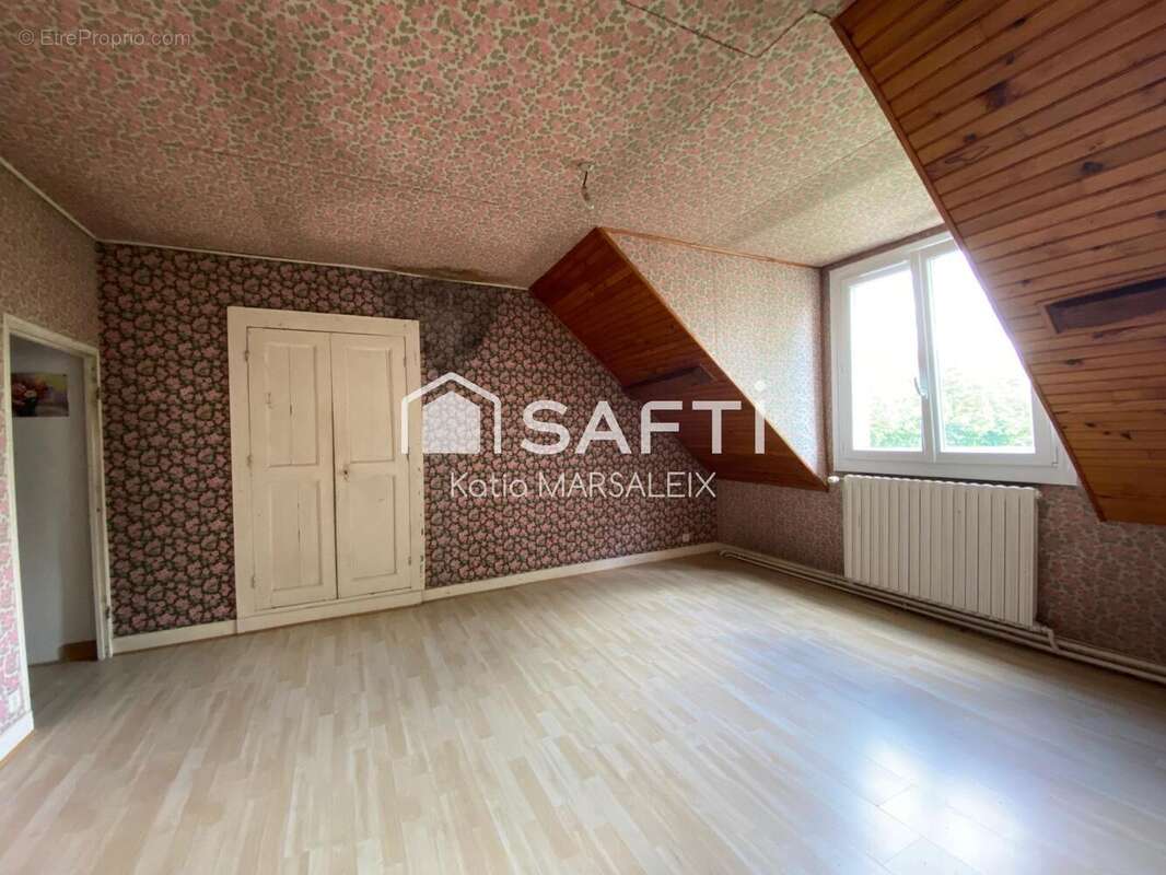 Maison 97 m² à Aigurande  - photo 7