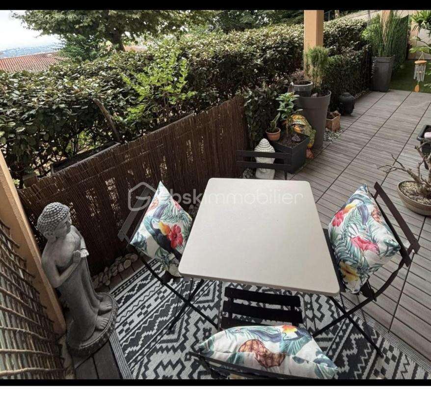 Appartement à POLLIONNAY