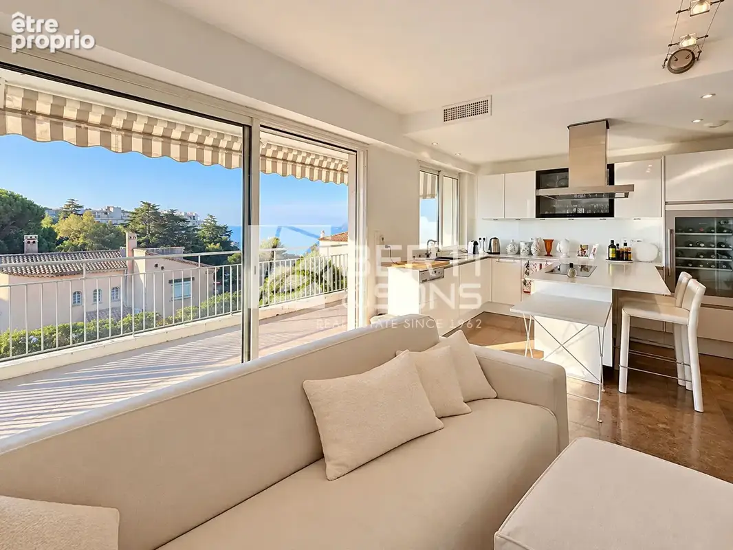 Exclusivite cannes croix des gardes 2p 53m² vue mer residence recherchee ! - photo 3