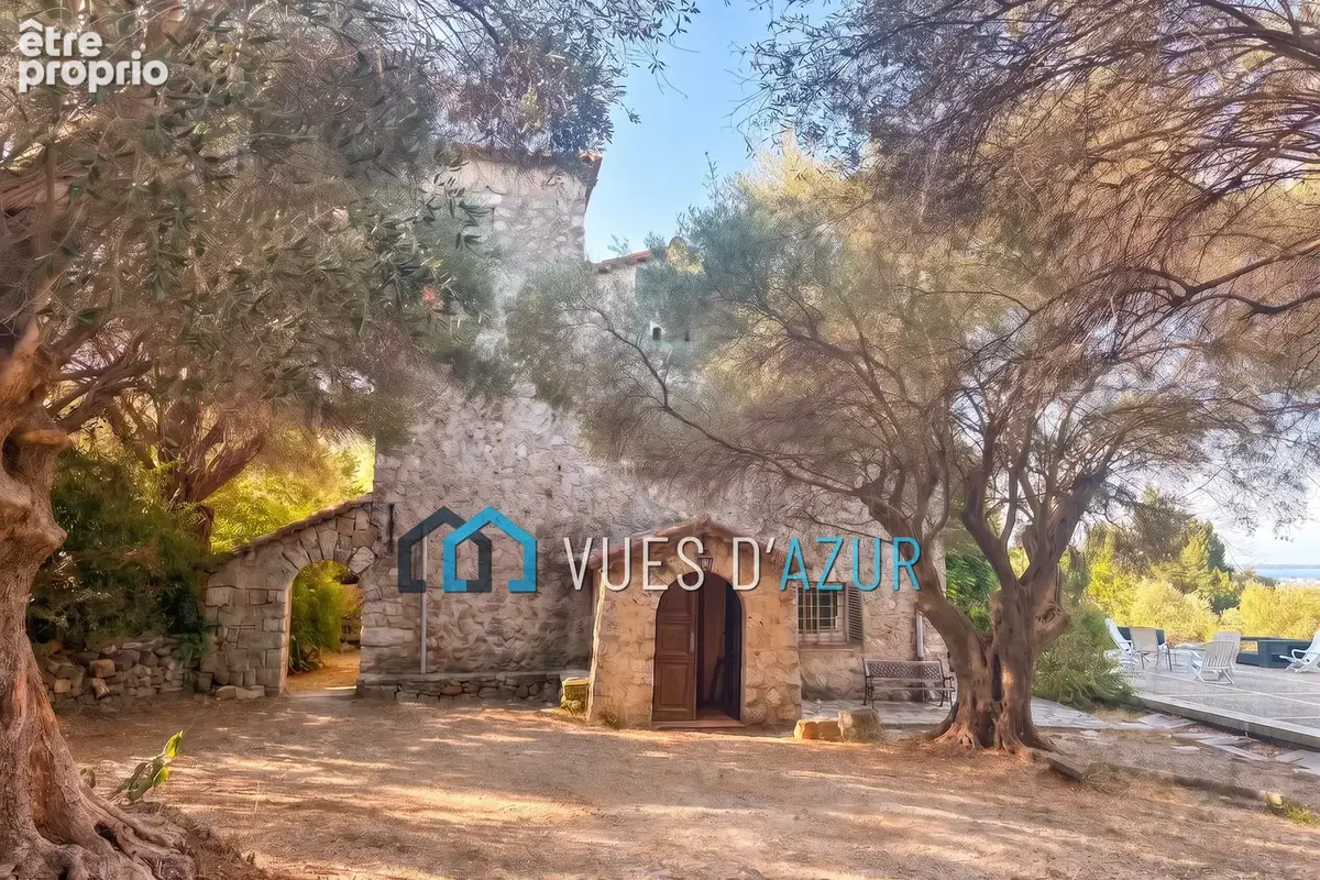 Maison 204 m² à Antibes  - photo 4