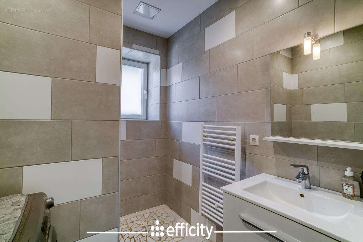Maison 160 m² à Moidieu-Detourbe  - photo 15