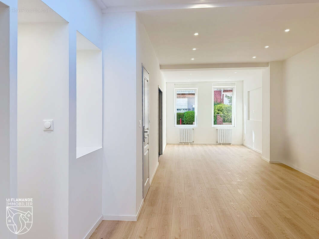 Maison rénovée classée A, 133m2, 4 chambres emplacement top - photo 2