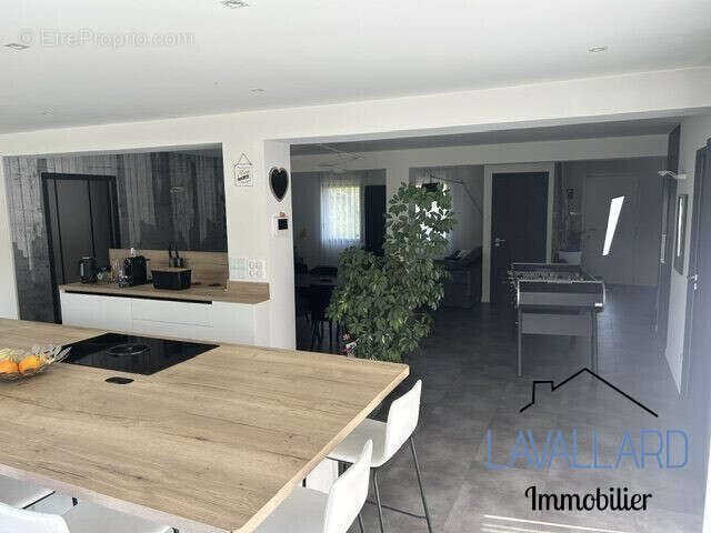 Maison 180 m² à Bacouel-Sur-Selle  - photo 8