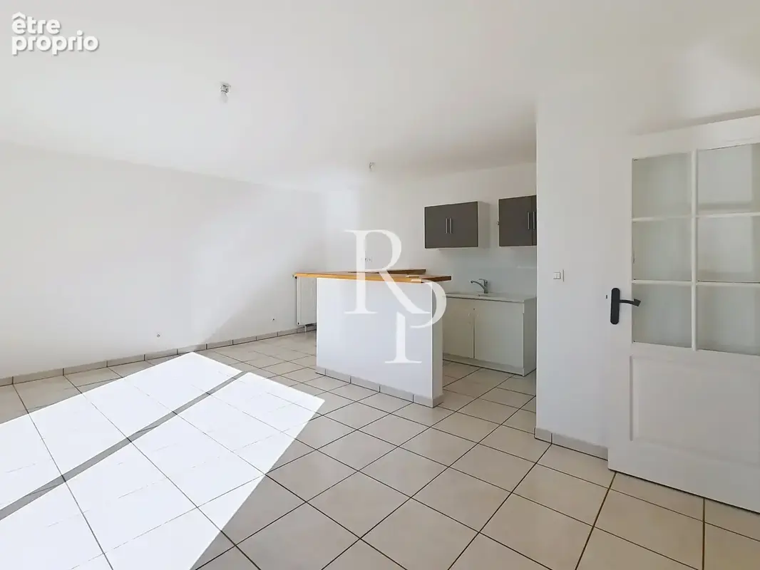 Francheville   bel air   t2 50,43 m2   dernier étage   terrasse 13,74 m2   vue dégagée   garage - photo 9