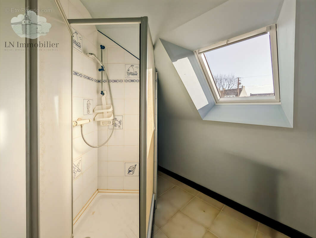 Maison familiale - 143 m2 - entre mer et campagne de guidel - photo 10