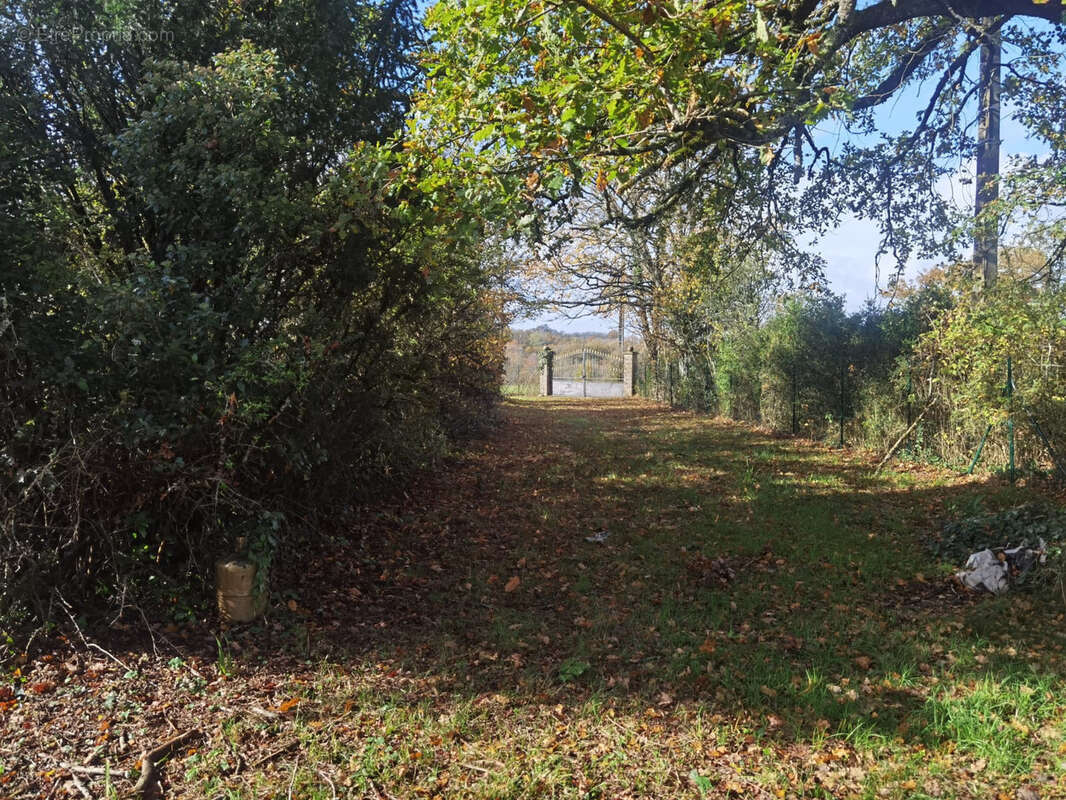 Maison à SAINT-CLAUD