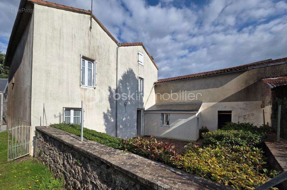 Maison à L&#039;ABSIE