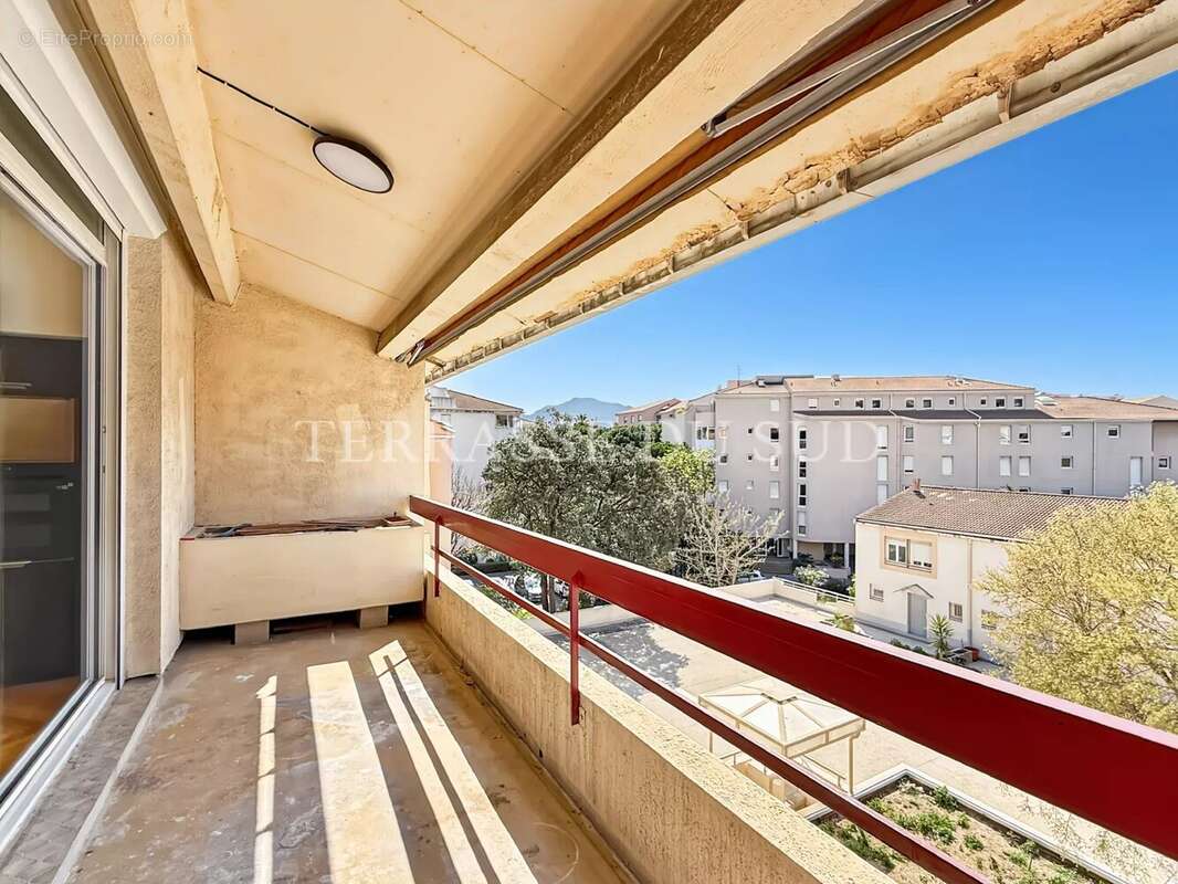 Appartement à MARSEILLE-8E