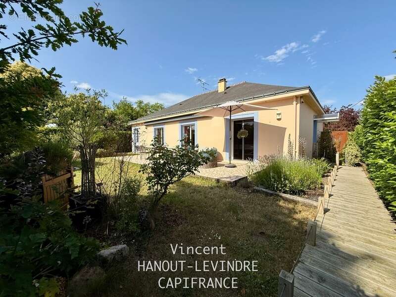 Maison à ECOUFLANT