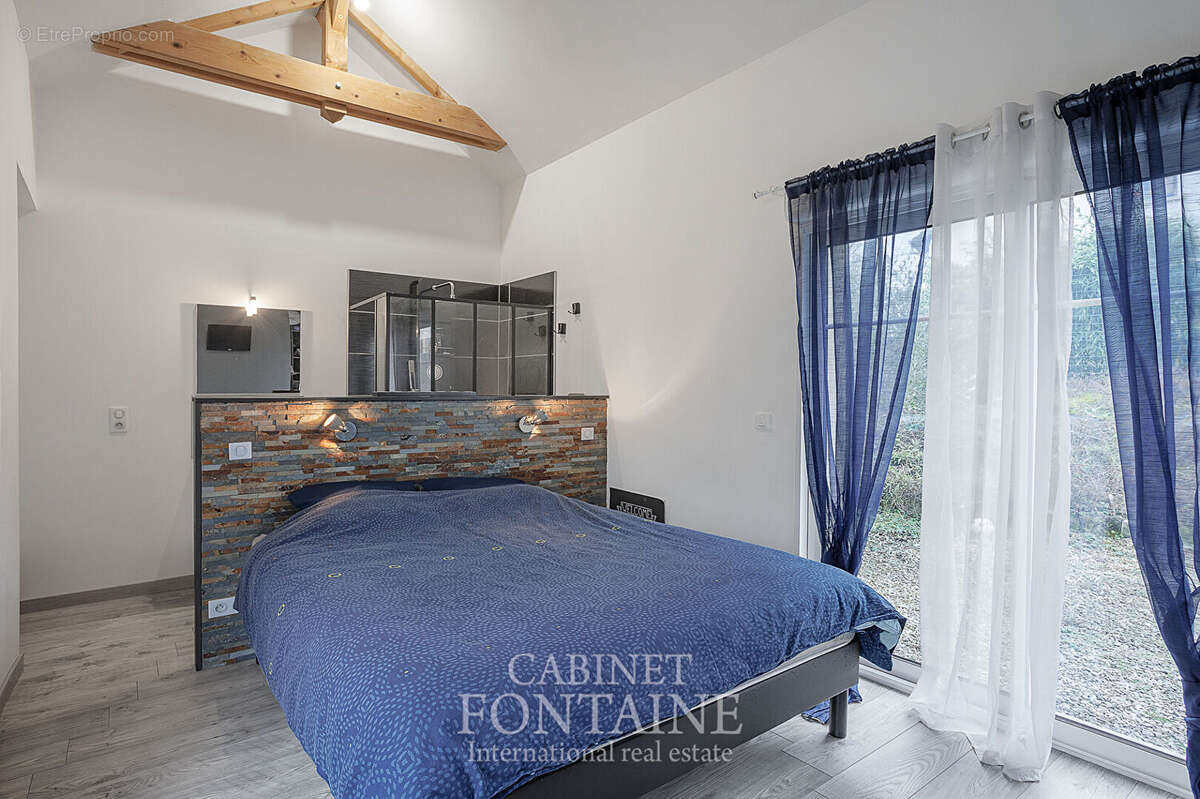 Maison à BONNEUIL-LES-EAUX