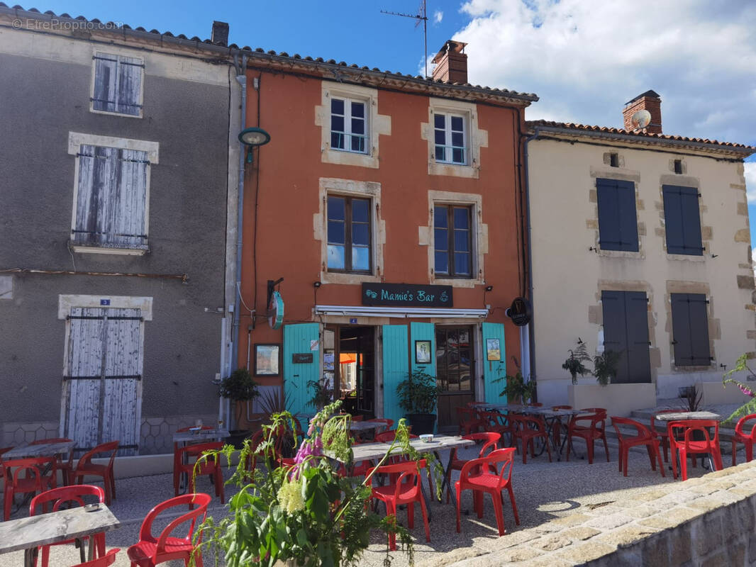Autre à MONTEMBOEUF