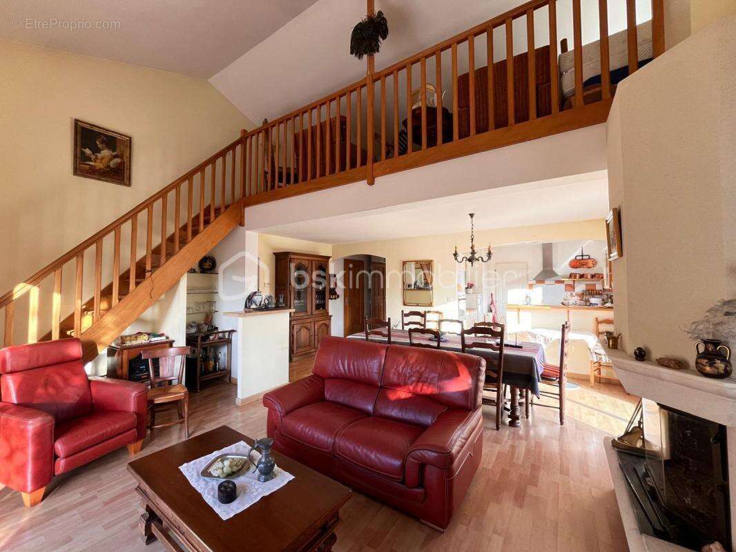 Maison à LE LOROUX-BOTTEREAU