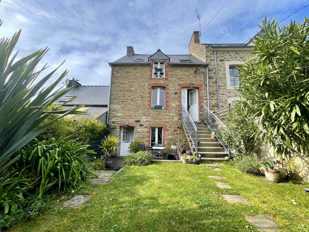 Maison à SAINT-LUNAIRE