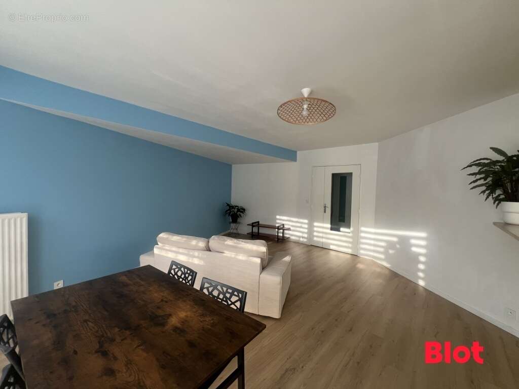 Appartement à CHANTEPIE