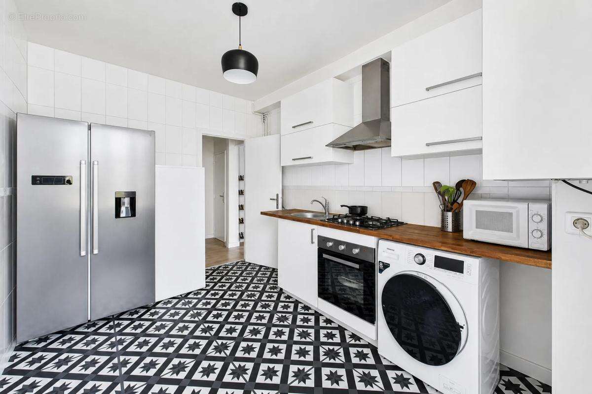 Appartement à STAINS