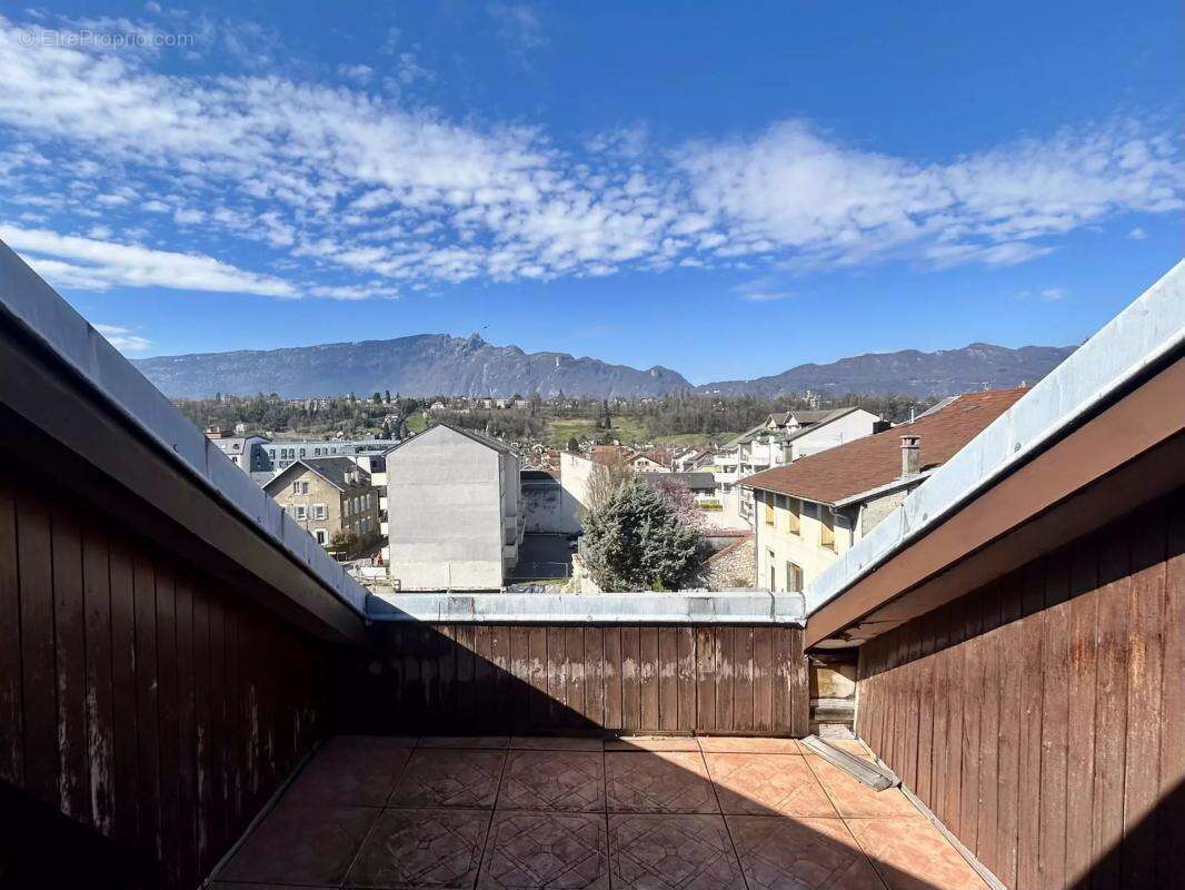 Appartement à AIX-LES-BAINS