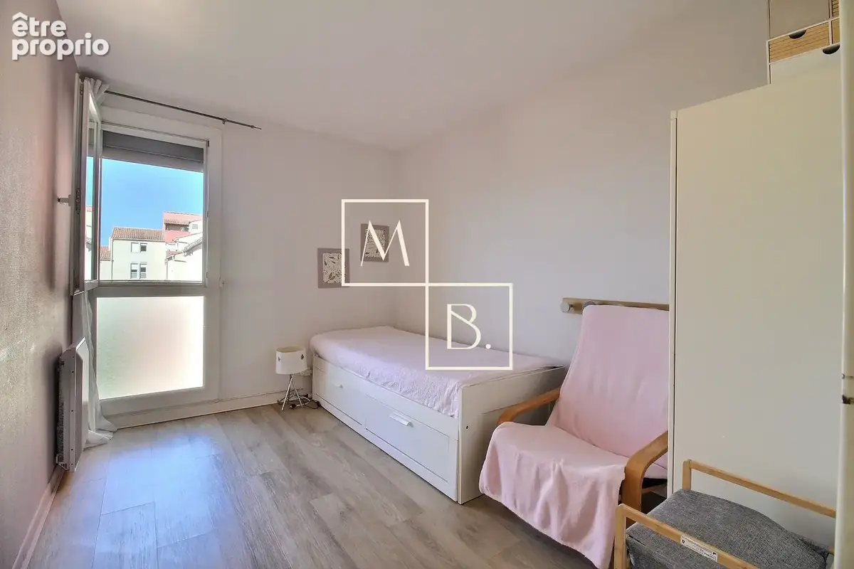 Montpellier, secteur Ovalie / Bagatelle, appartement 4 pièces traversant de 83 m2 avec terrasse et garage. - photo 10