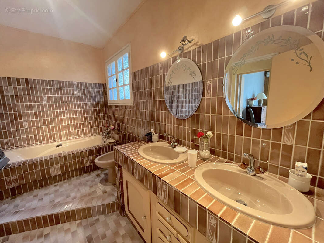 Maison à LA SEYNE-SUR-MER