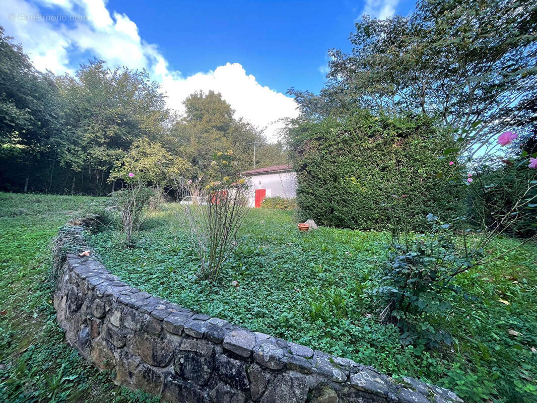 Maison à SAINT-PEE-SUR-NIVELLE