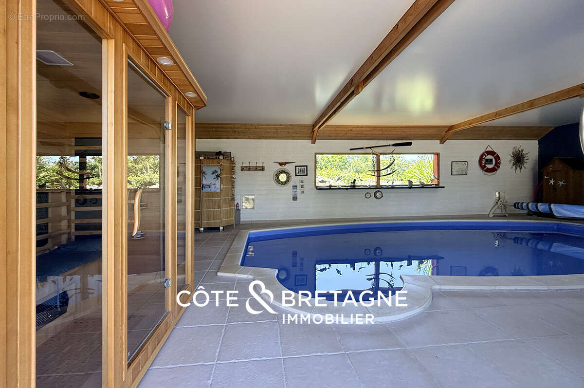 Propriété d'architecte d'exception sur la côte de granit rose  réf : 2026116 - photo 22
