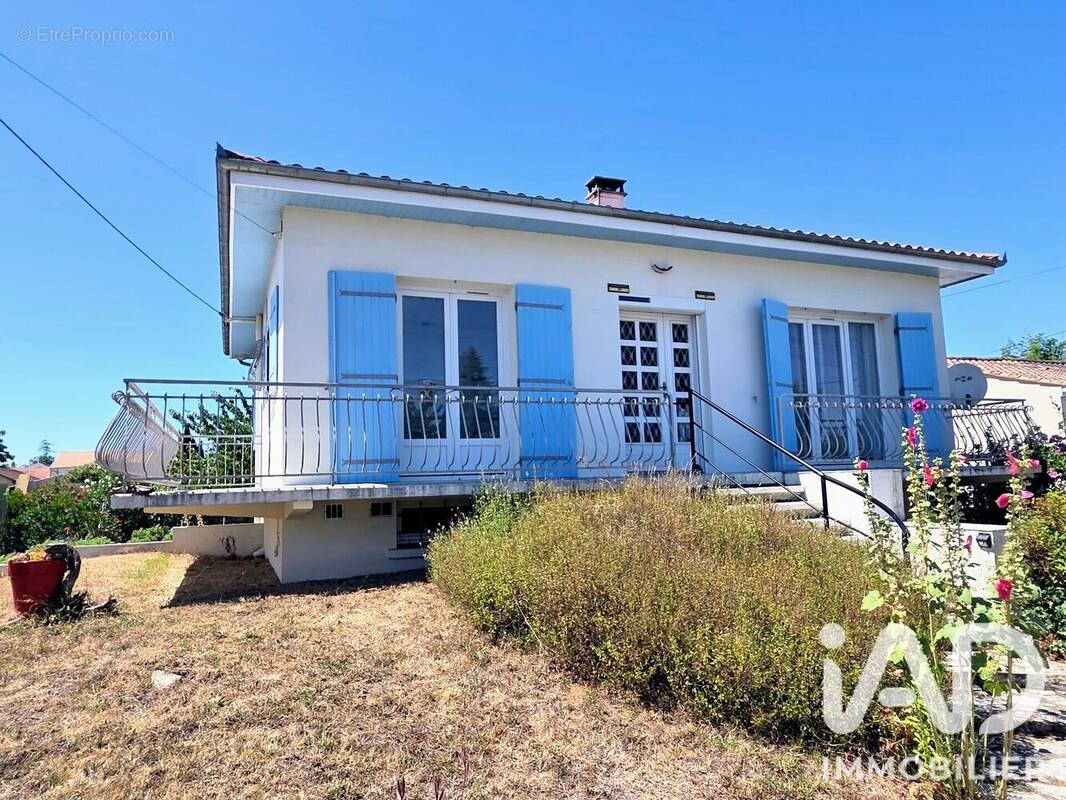 Photo 1 - Maison à SAUJON