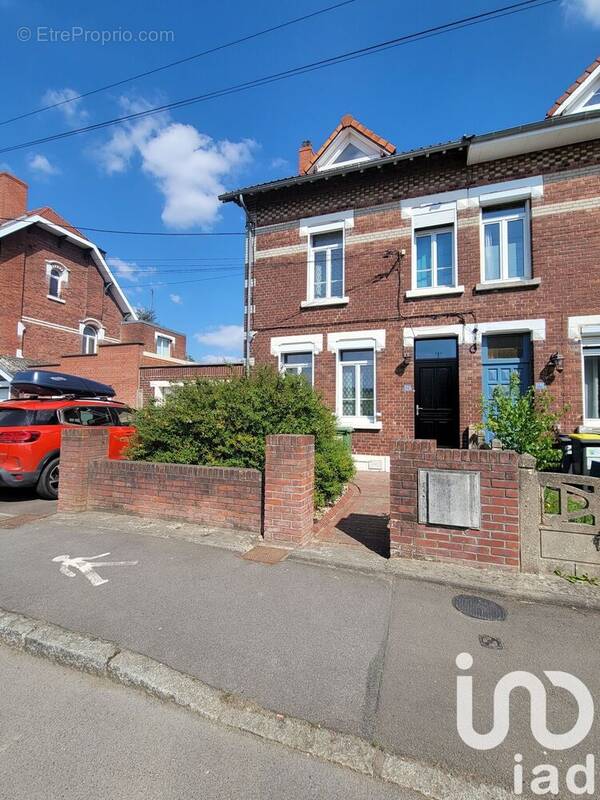 Photo 1 - Maison à DOUVRIN