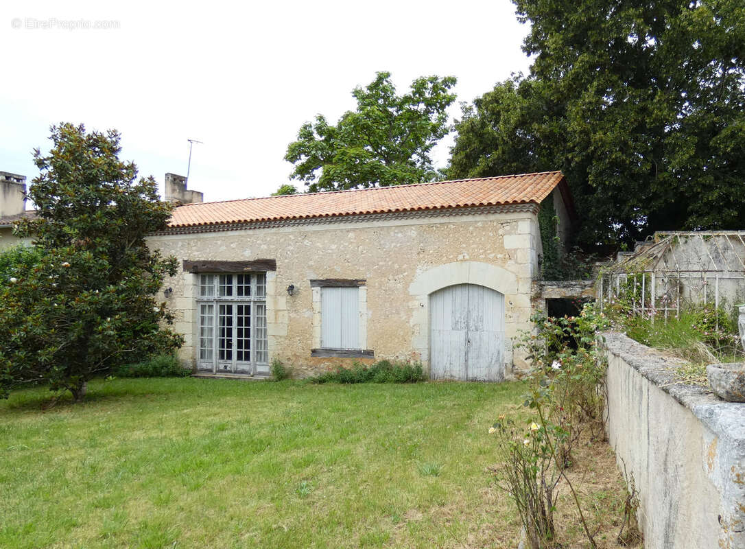 Maison à SAINT-VINCENT-JALMOUTIERS