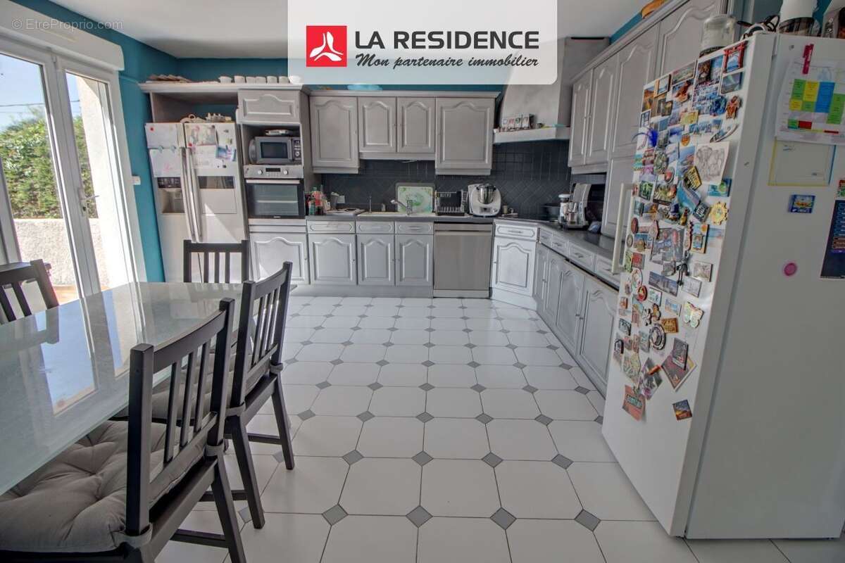 Maison 196 m² à Meulan  - photo 4
