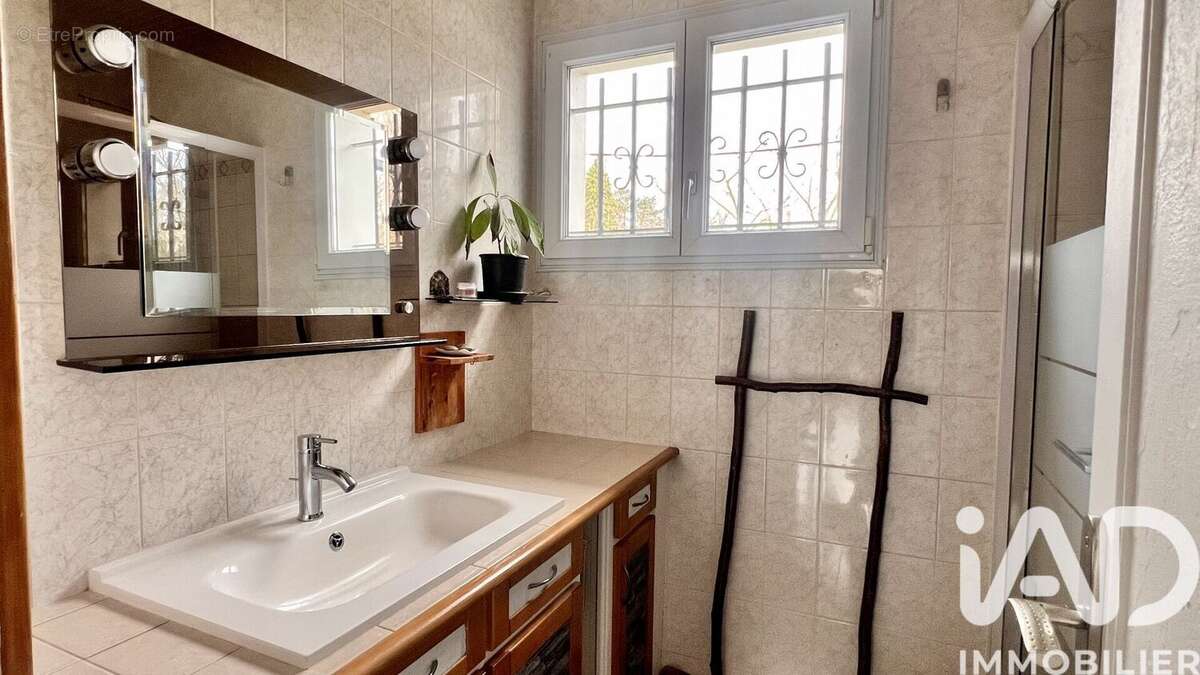 Photo 9 - Maison à COULOMMIERS