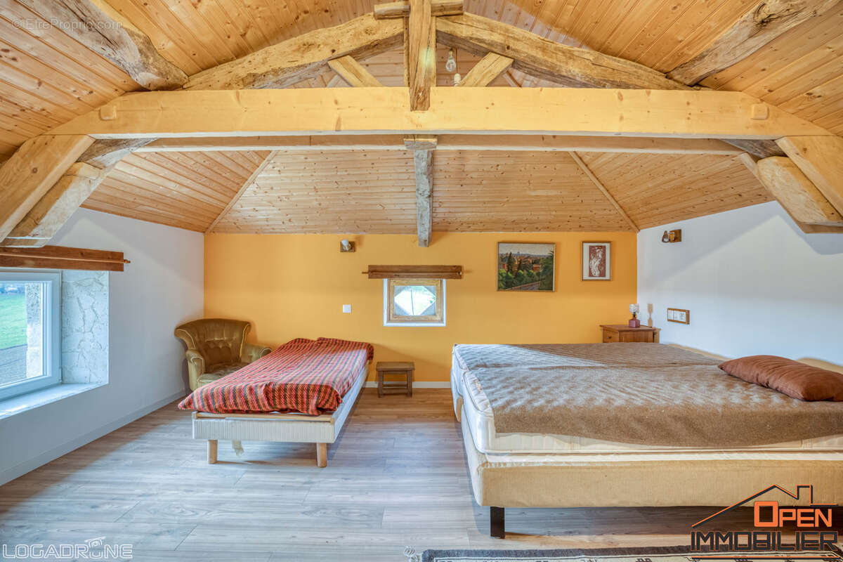 Maison à HAUTEFAGE-LA-TOUR