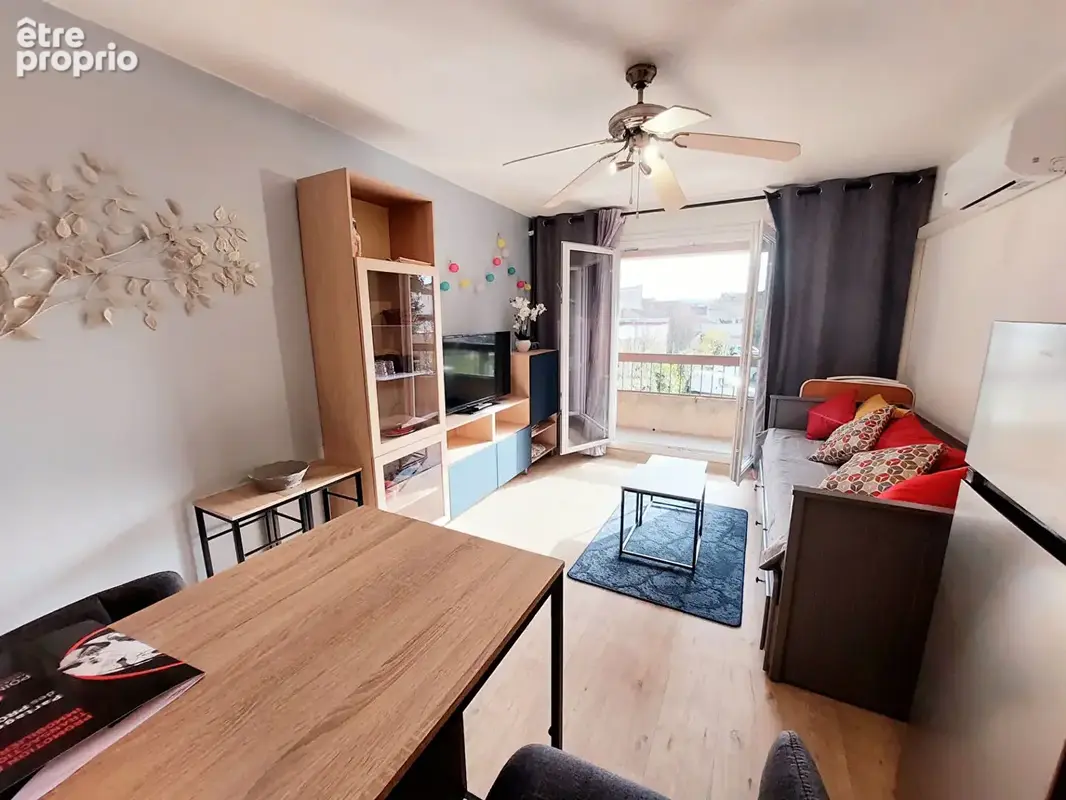 DISPONIBLE - Appartement T2 avec parking privatif et  grande cave privative - photo 2