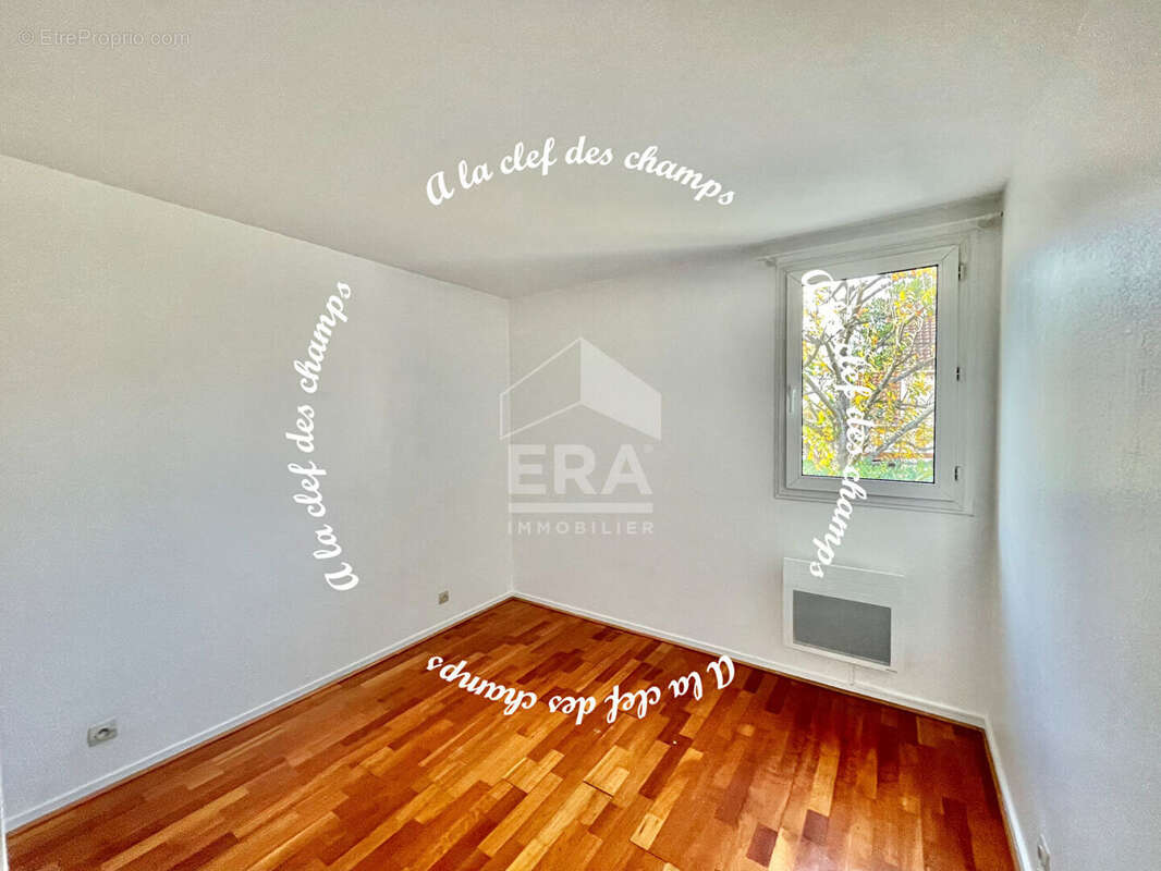 Maison à GIF-SUR-YVETTE