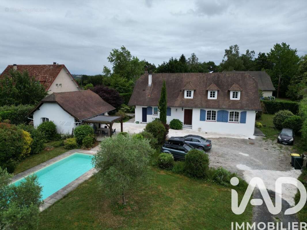 Photo 4 - Maison à NAVAILLES-ANGOS