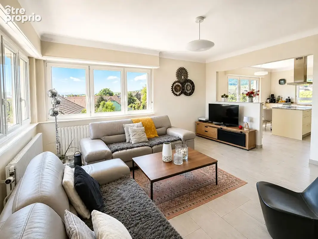 Maison familiale spacieuse à vendre à Wettolsheim - Rare sur le marché ! - photo 4