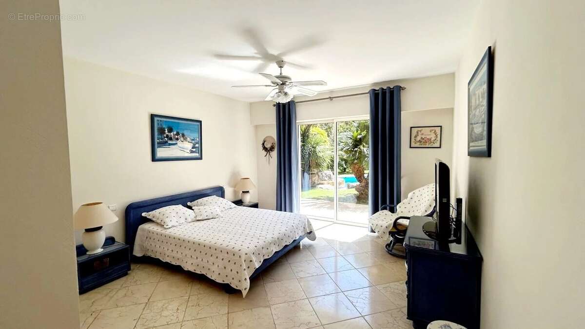 Maison à MOUGINS