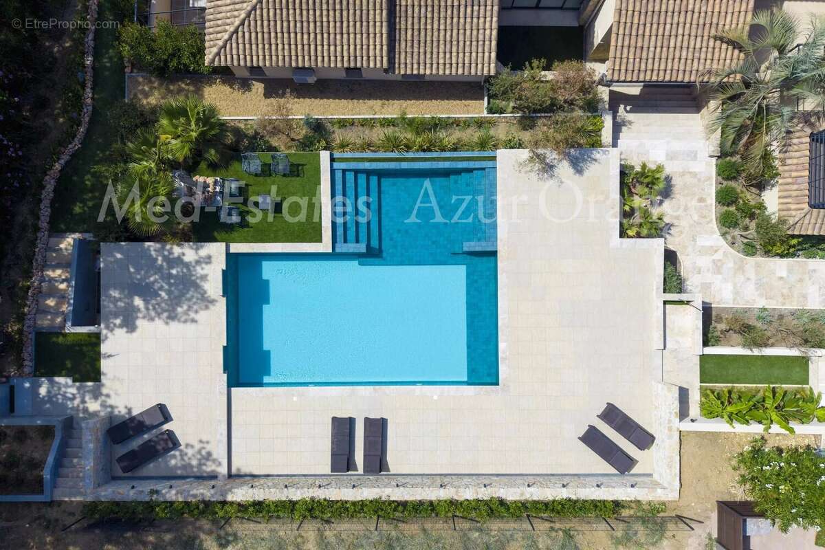 Maison neuve avec piscine au pied du village de grimaud - photo 7
