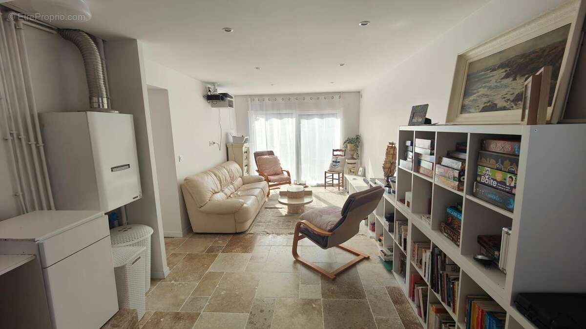 Maisonb 7 chambres plein bourg - photo 4