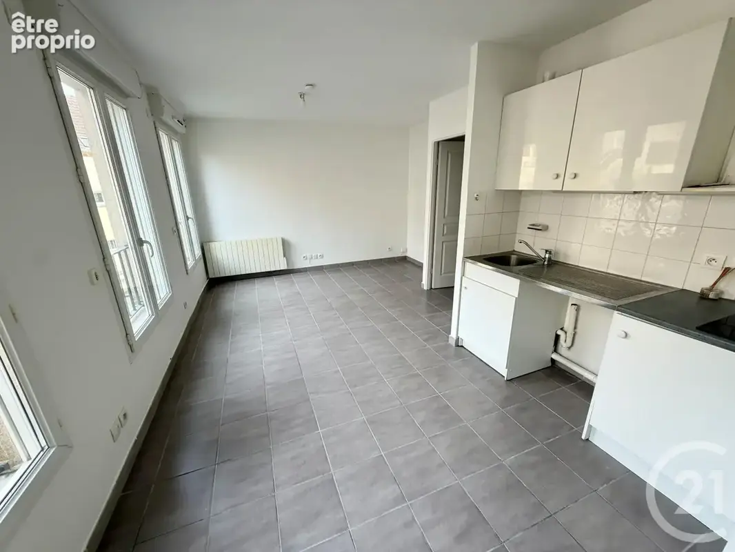 Appartement 1 pièce 26 m² à vendre à Dammartin-En-Goele (77230) - photo 2