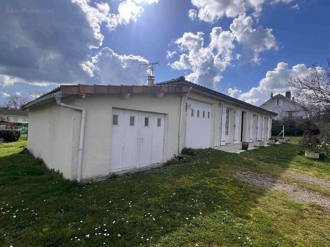 Maison à ANSAC-SUR-VIENNE