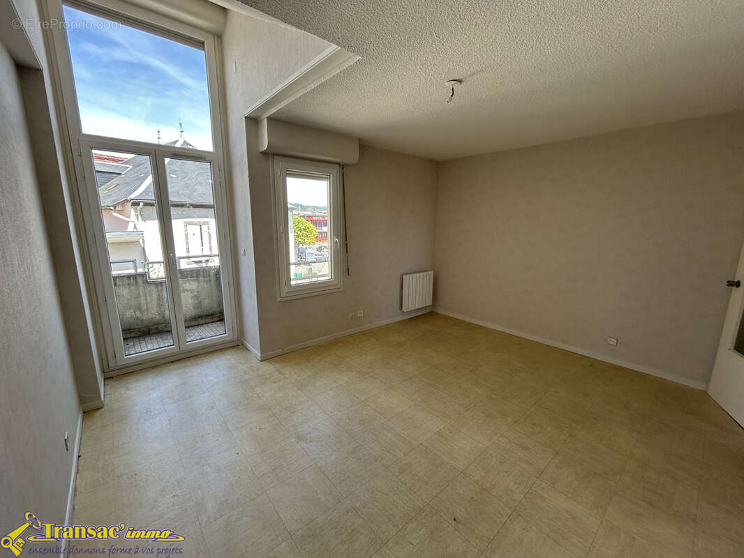 Appartement 3 pièces 66,27m2 avec parking et cave - photo 2