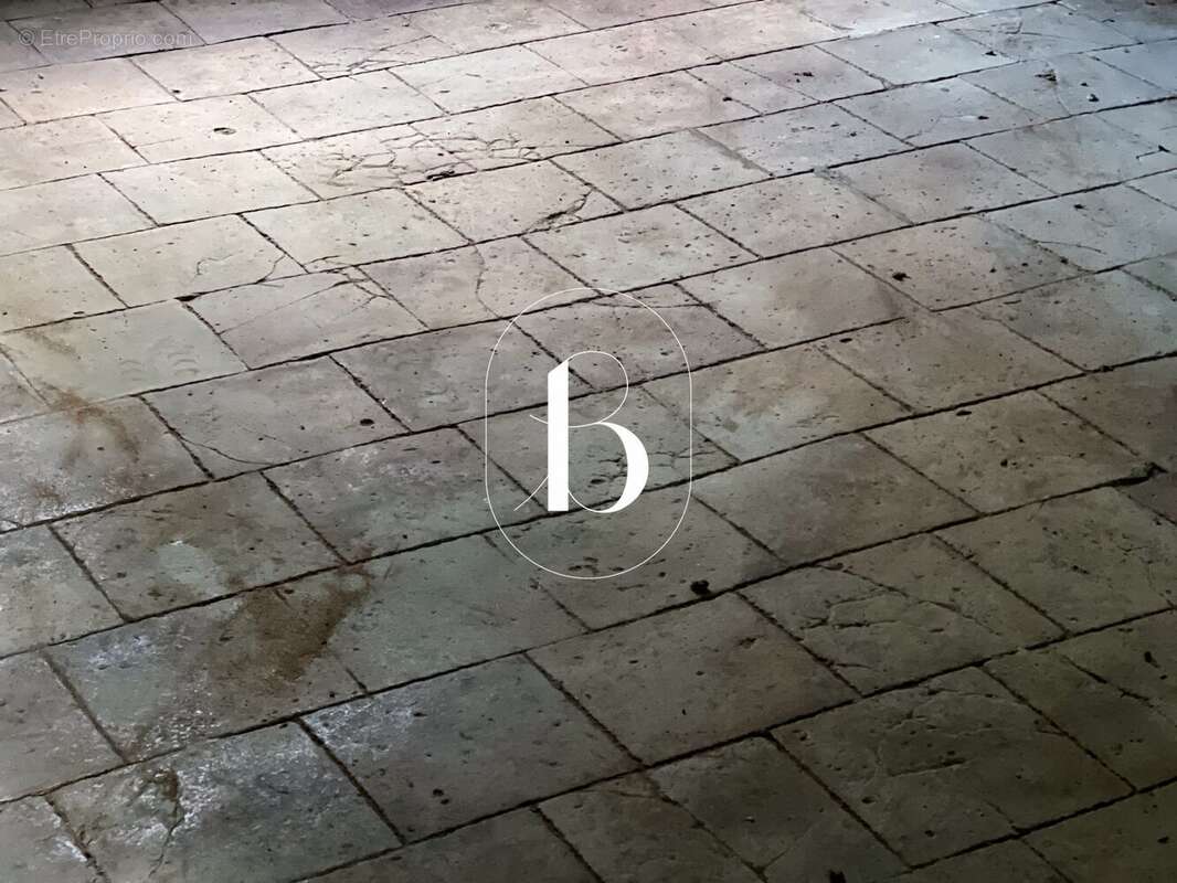 Maison à GOUDARGUES