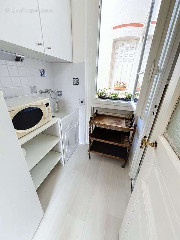 Appartement 18 m² à Garches  - photo 4